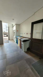 Image 42 - 844241