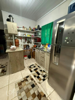 Image 10 - 844527