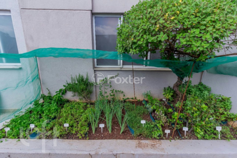 Image 44 - 844720