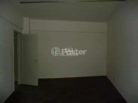 Image 7 - 844725