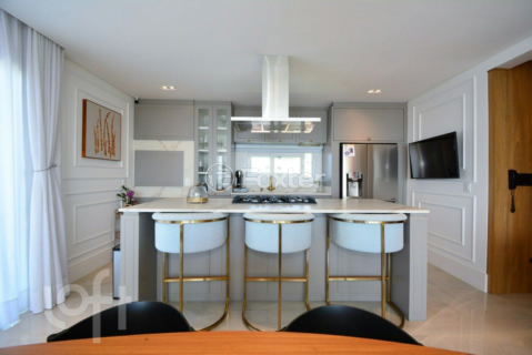 Image 7 - 844774