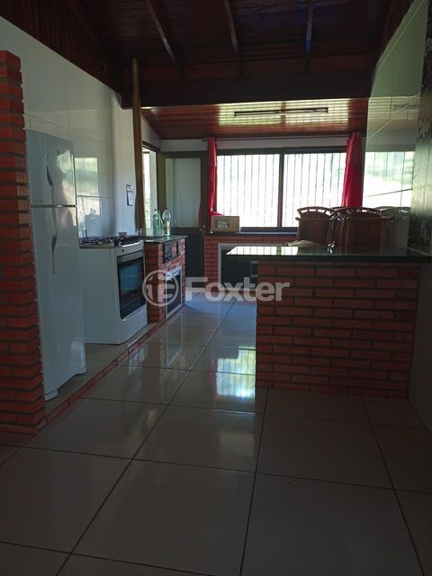 Image 3 - 844836