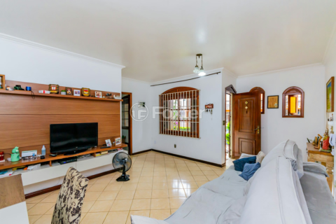 Image 3 - 845003