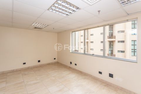 Image 4 - 845046