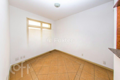 Image 4 - 845078