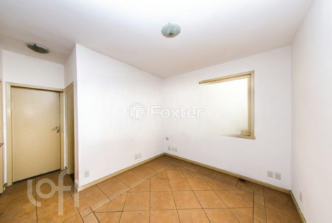 Image 3 - 845078