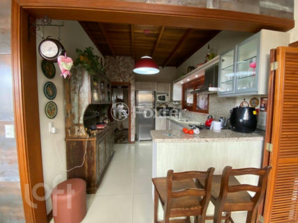 Image 8 - 845394