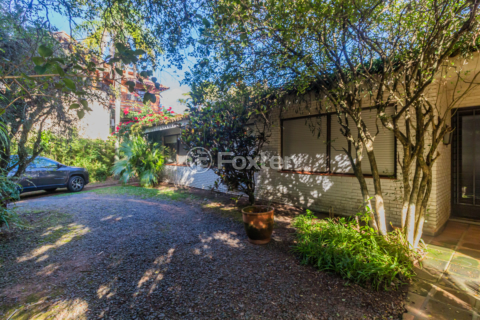 Image 37 - 845413
