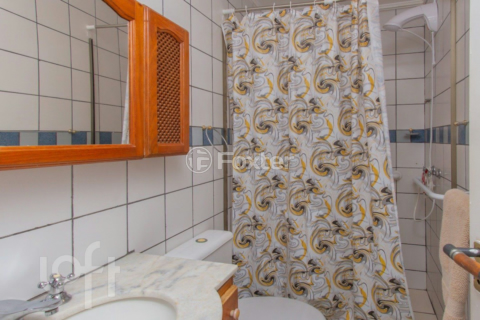 Image 7 - 846366