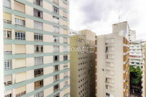 Image 30 - 846856