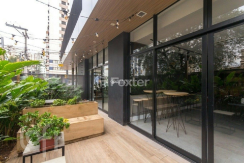 Image 8 - 846857