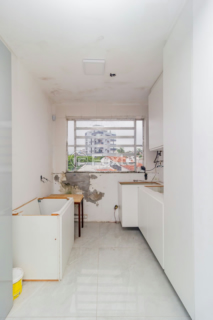 Image 13 - 846897