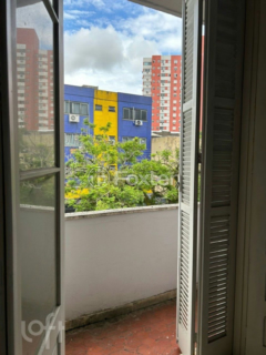 Image 1 - 847070