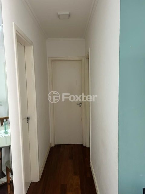 Image 8 - 847072