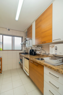 Image 35 - 847145