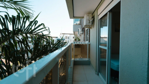 Image 9 - 847294