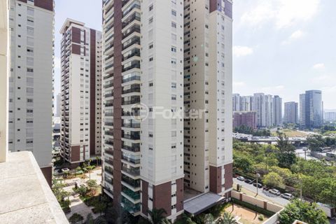 Image 4 - 847318