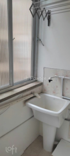 Image 4 - 847431