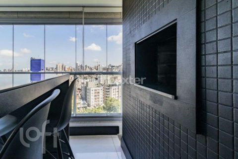 Image 5 - 847497