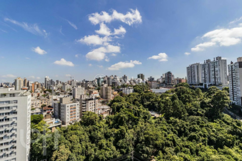 Image 27 - 847497