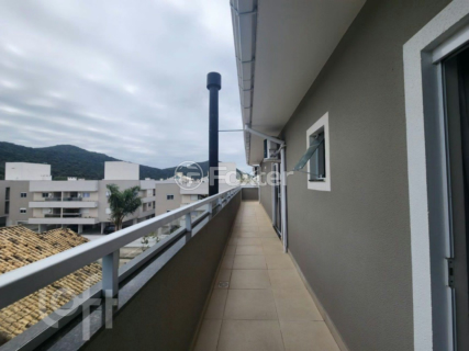 Image 9 - 847628