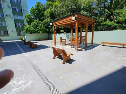 Image 6 - 847644