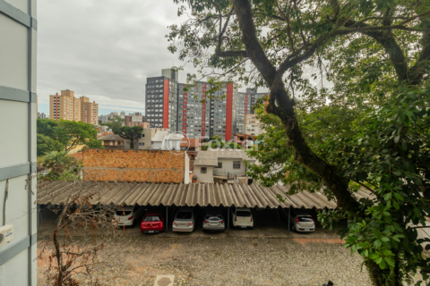 Image 11 - 847758