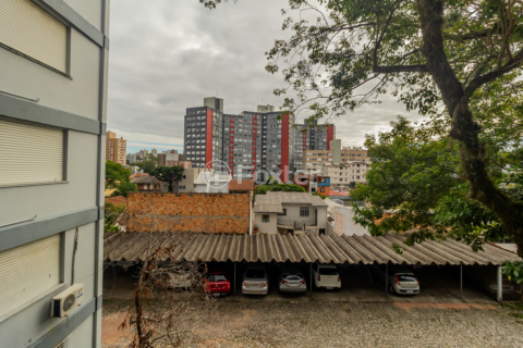Image 16 - 847758