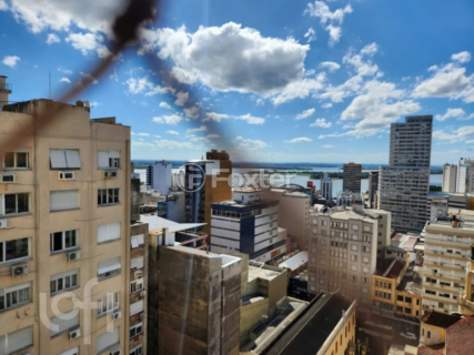 Image 7 - 847803