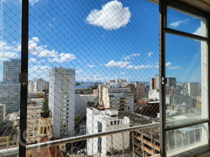 Image 10 - 847803