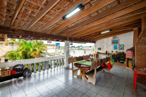 Image 37 - 847808