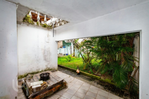 Image 32 - 847808