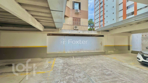 Image 30 - 847992