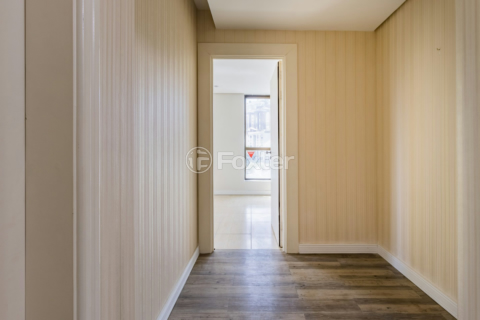 Image 1 - 848146