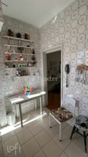 Image 6 - 848200
