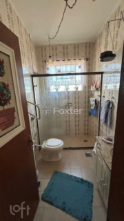 Image 12 - 848200