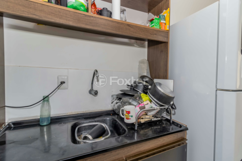 Image 7 - 848296