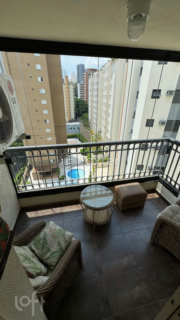 Image 6 - 848329