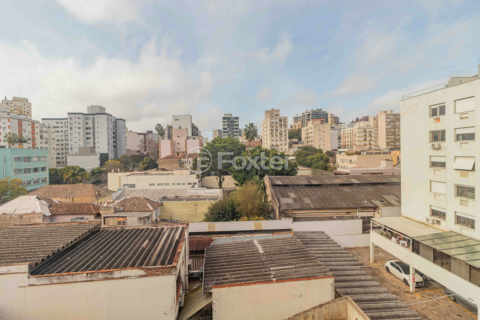 Image 16 - 848339