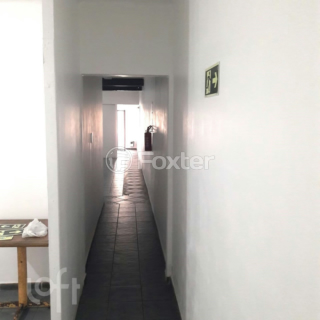 Image 10 - 848436