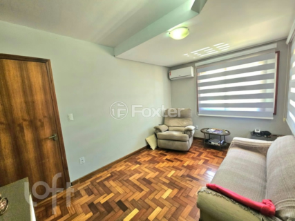 Image 7 - 848584