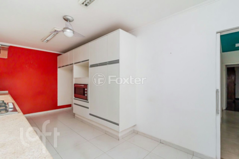 Image 30 - 848652