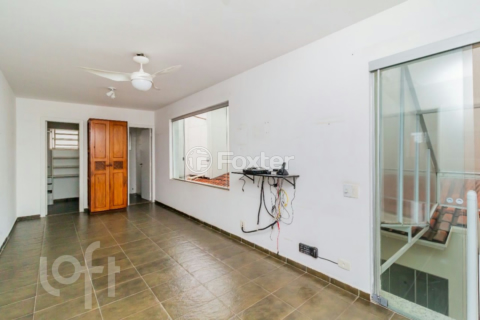 Image 32 - 848652