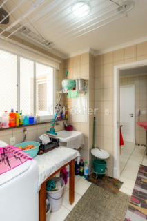 Image 31 - 848658