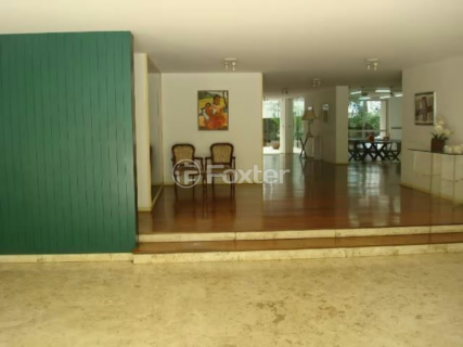 Image 4 - 848667