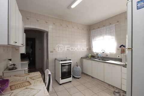 Image 4 - 848924