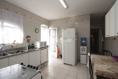 Image 3 - 848924