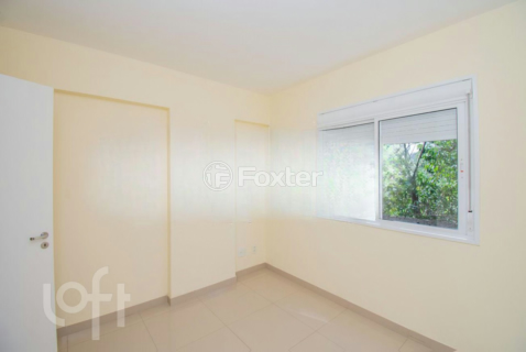 Image 8 - 848960