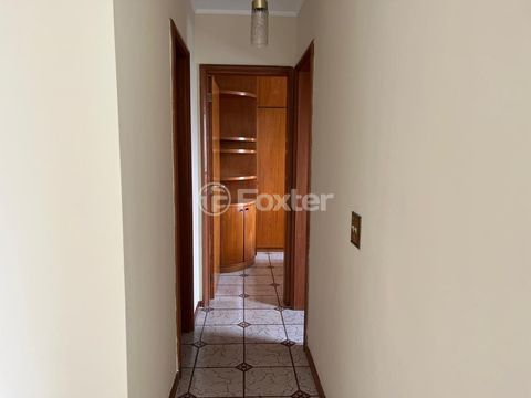 Image 3 - 849784