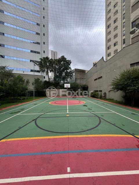 Image 26 - 849784